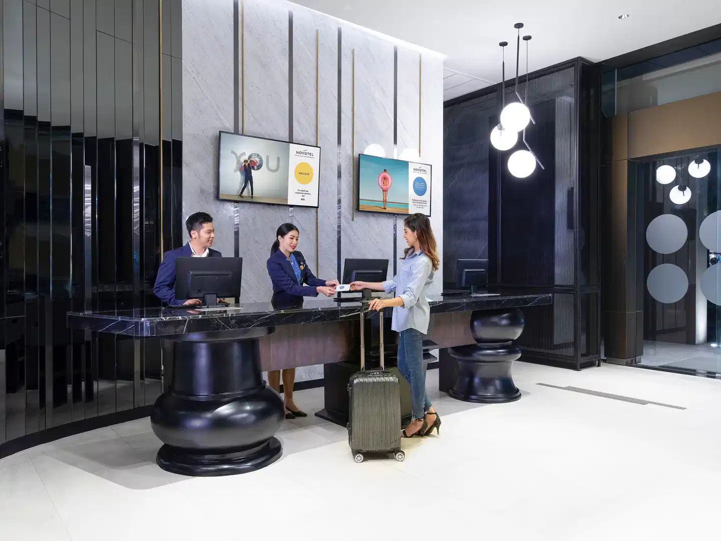 Novotel Bangkok Sukhumvit 4 Lobby