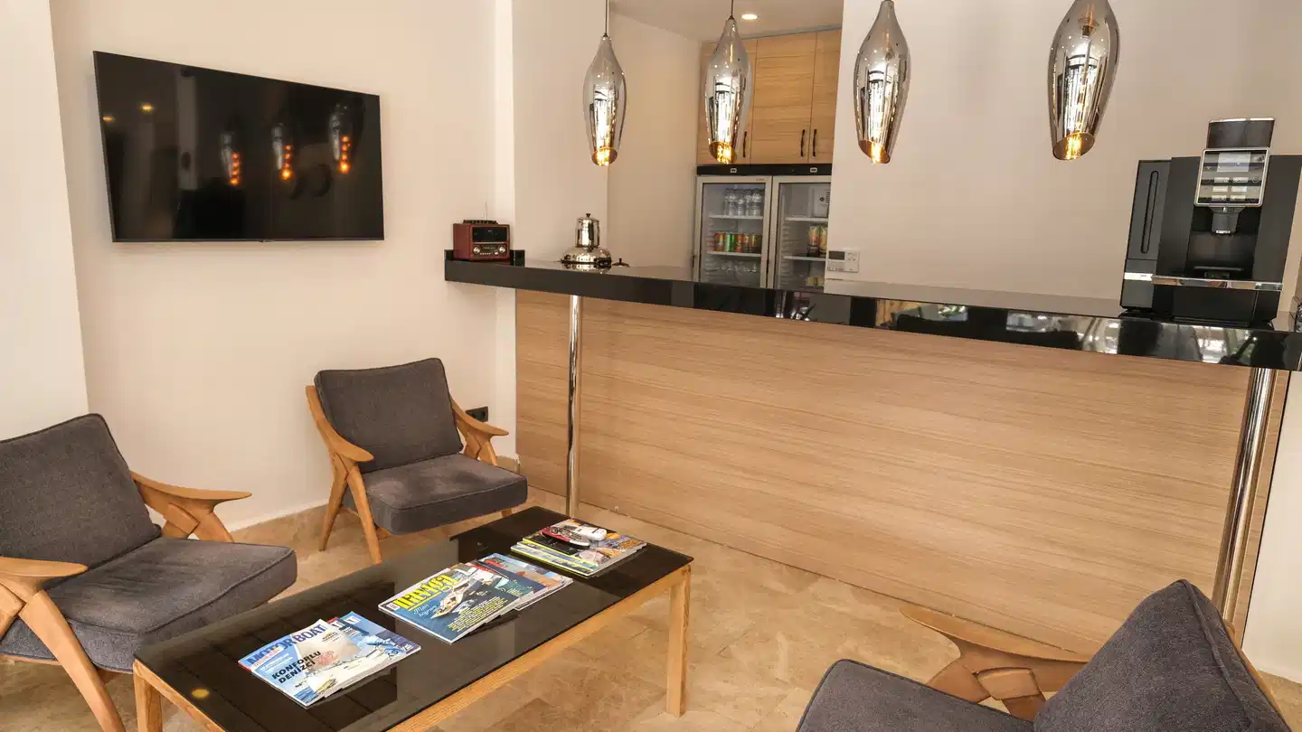 Alesta Seaside Residence Lobby