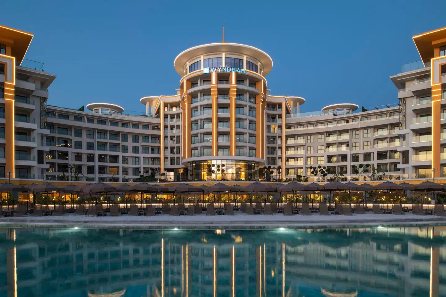 Wyndham Alanya Pool