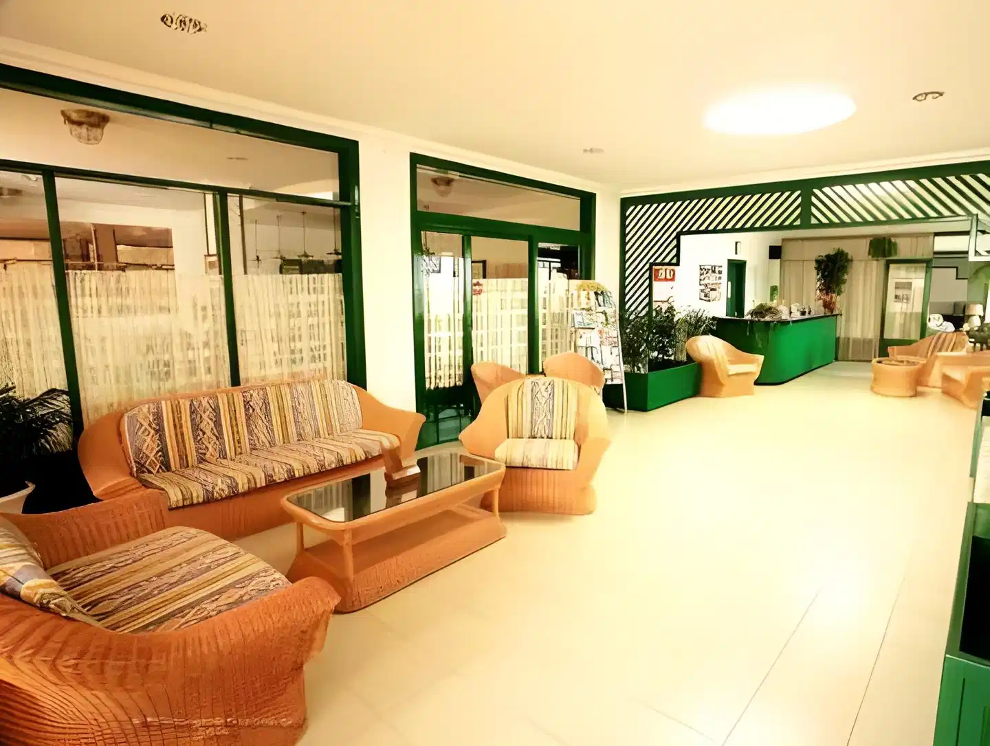 Neptuno Suites Lobby