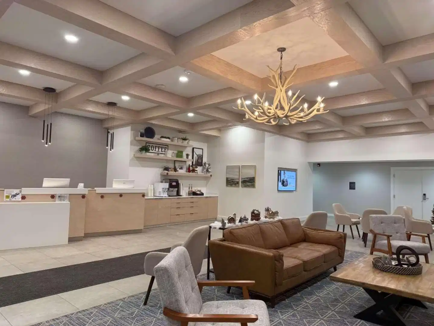 Caribou Inn & Convention Center Lobby