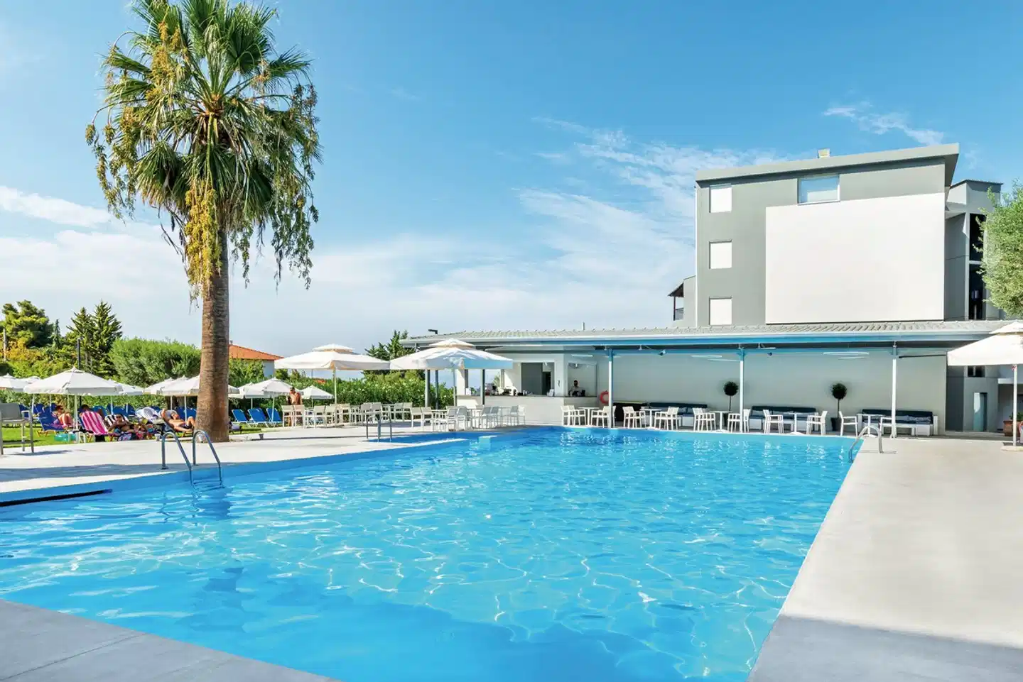 Hotel Kriopigi Pool