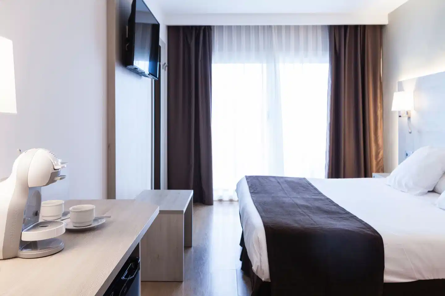 Helios Lloret ACCOMMODATION