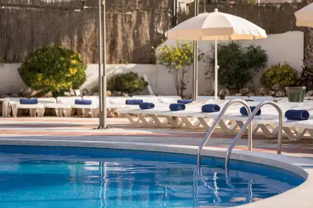 H Top Olympic POOL