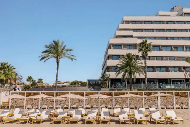 ME Sitges Terramar Aussenansicht