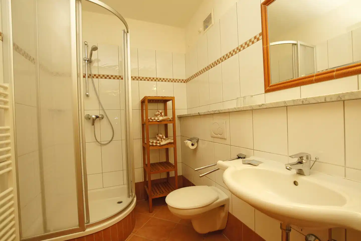 Aparthotel Panorama Badezimmer