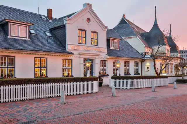 Hotel Stadt Hamburg Aussenansicht