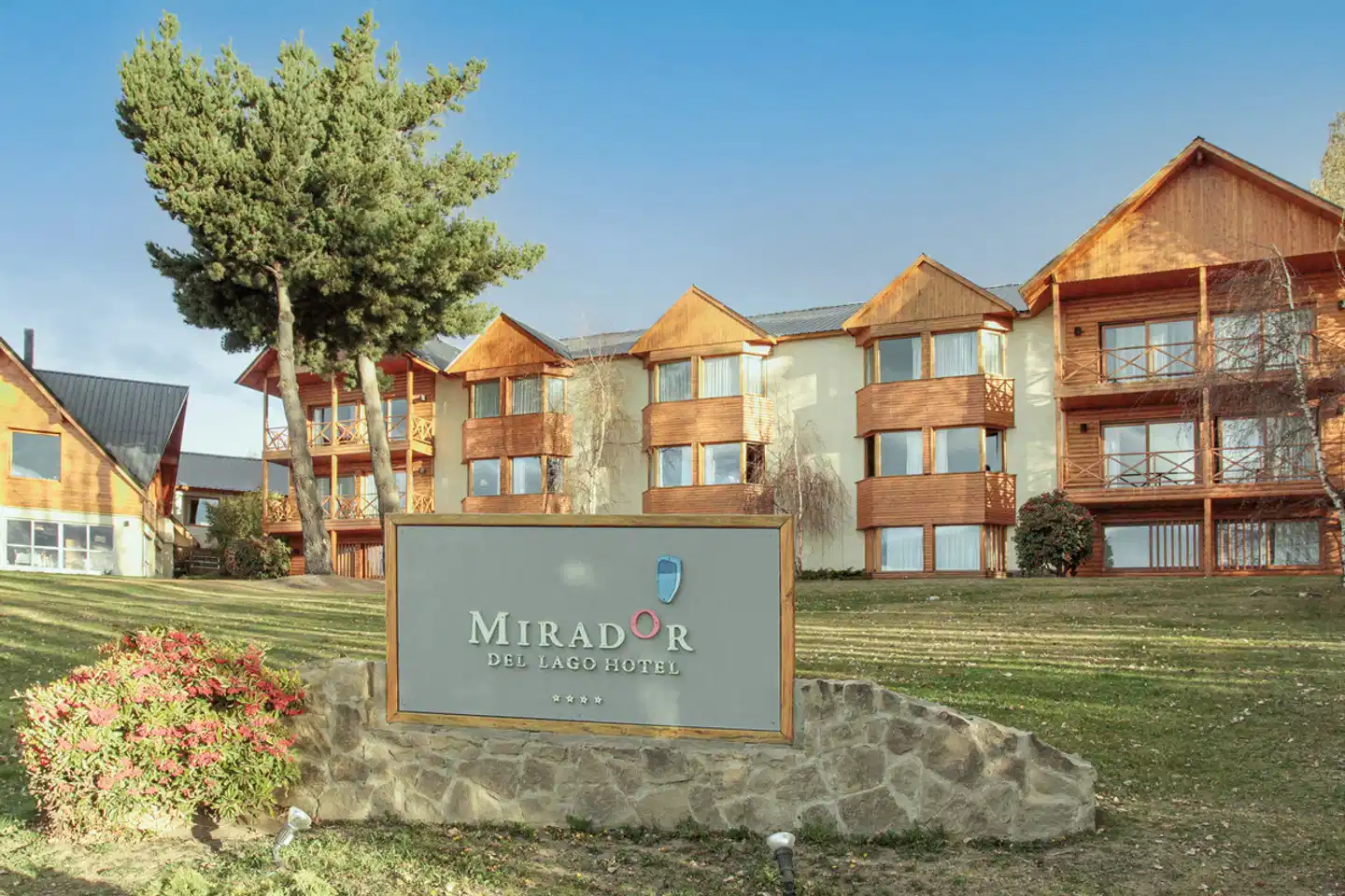 Mirador del Lago Aussenansicht