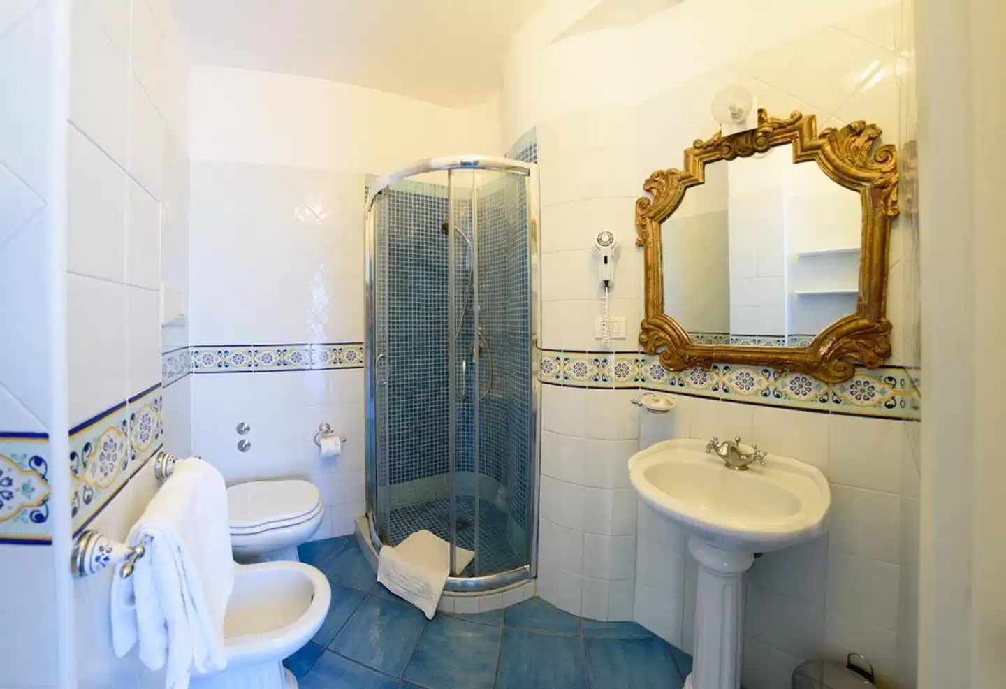 Bussola Badezimmer