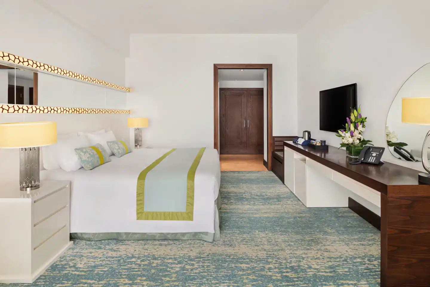 JA Ocean View Hotel Wohnbeispiel