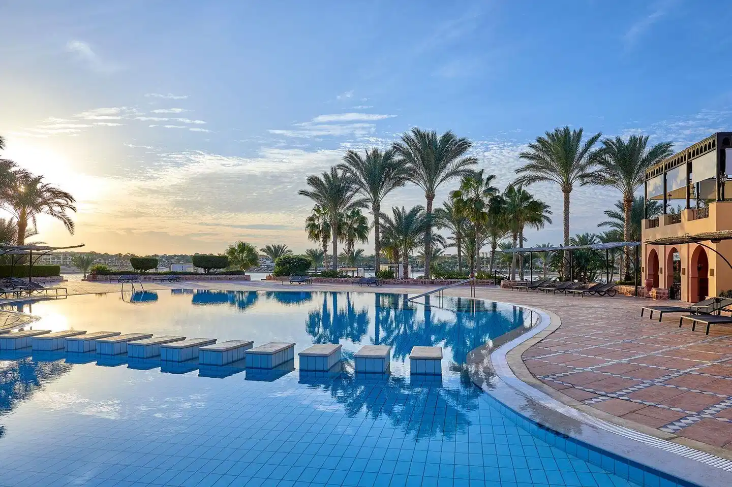 Steigenberger Coraya Beach Pool