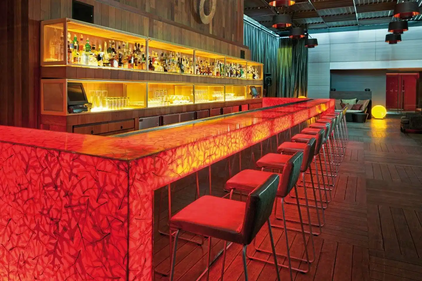 W Montréal Bar