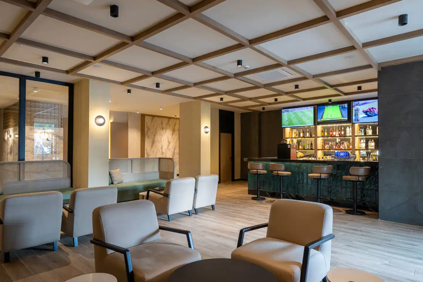 Side Breeze Bar