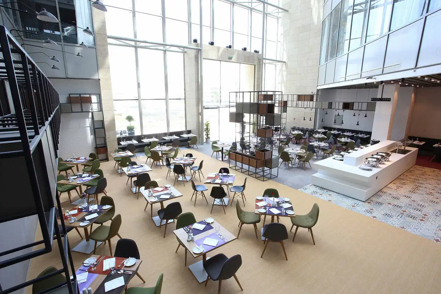 Ibis Styles Dubai Jumeirah Restaurant