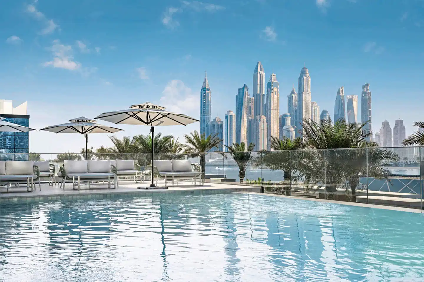 Radisson Beach Resort Palm Jumeirah Pool
