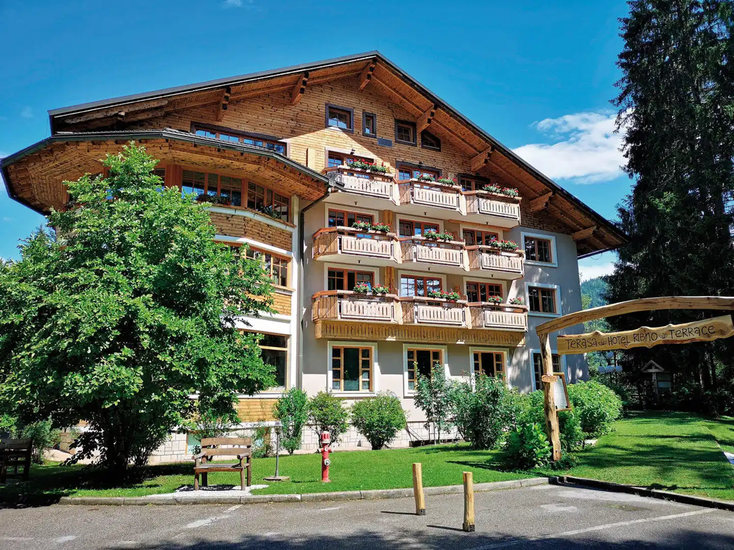 Ribno Alpine Resort Aussenansicht