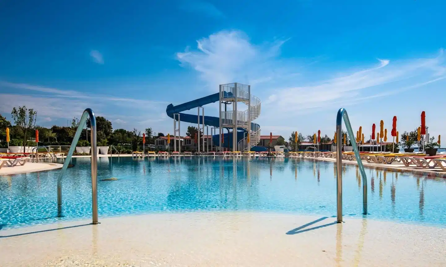 Arena Grand Kazela Camping Homes POOL