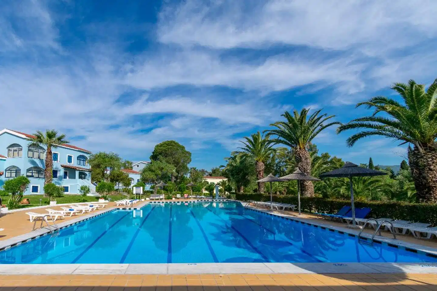 Govino Bay Pool