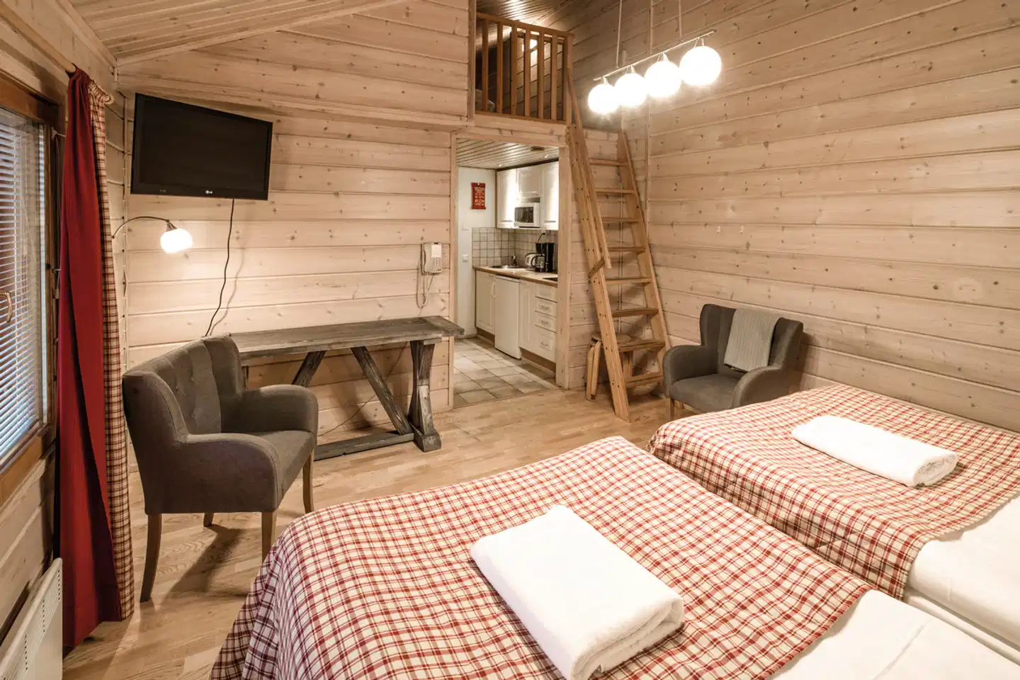 Lapland Hotels Ounasvaara Chalets Wellness