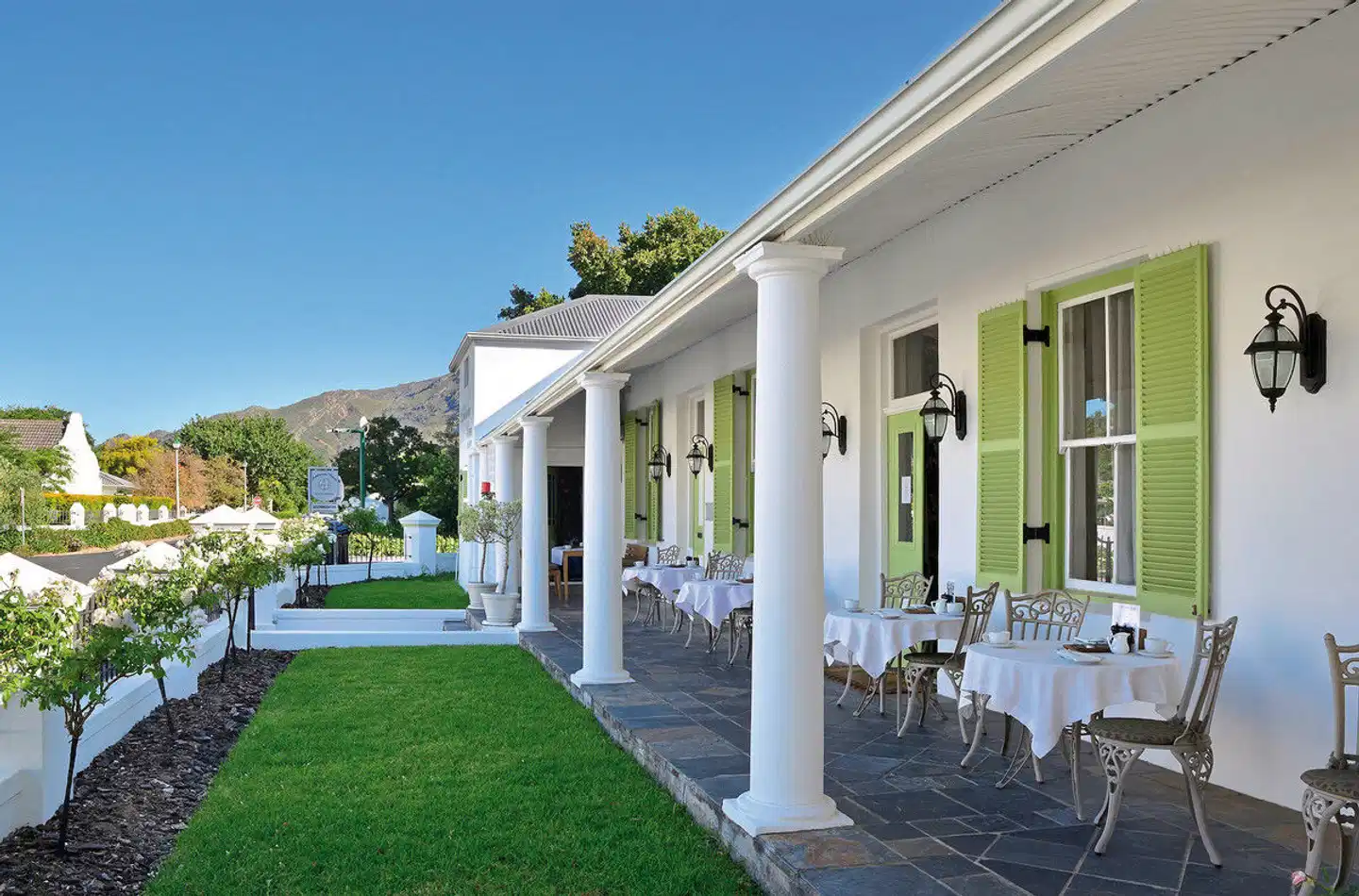 Ashbourne Boutique Guest House Terrasse