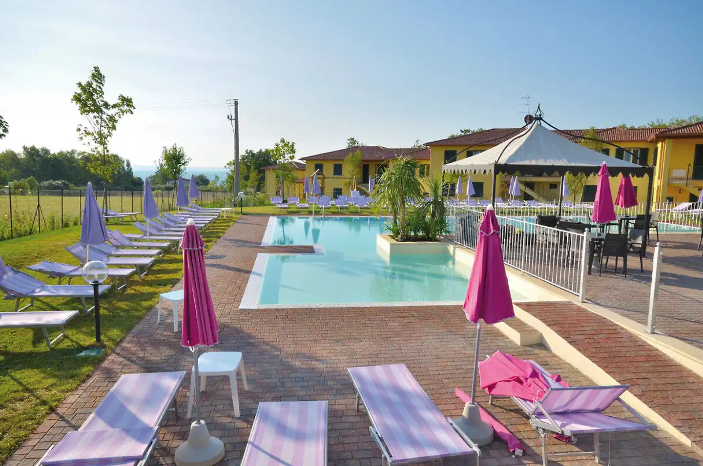 Residence Karina Pool
