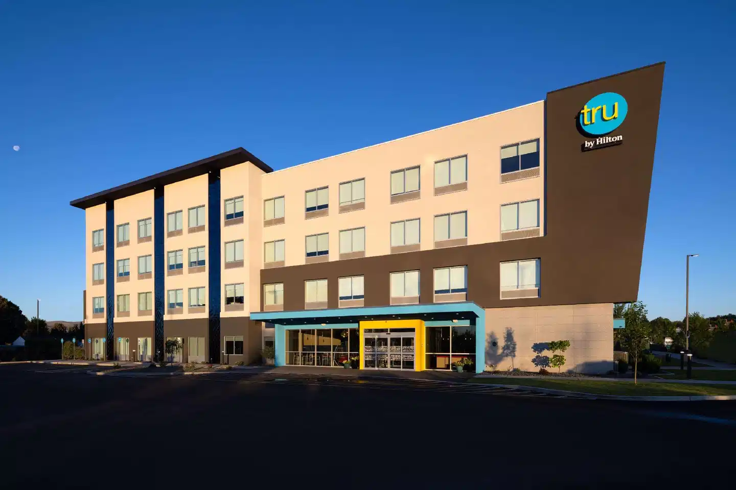 Tru by Hilton Yakima Airport Aussenansicht