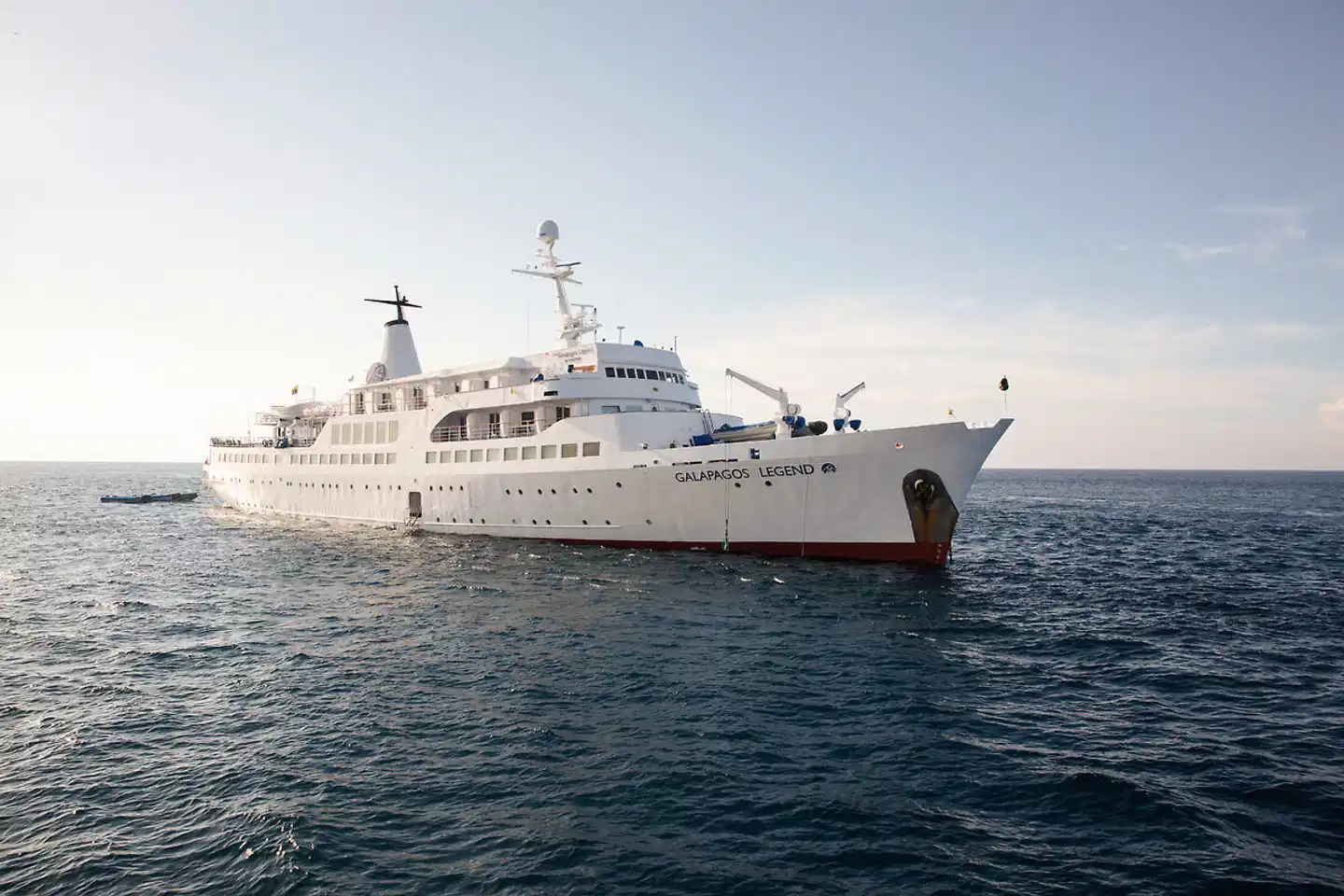 Kreuzfahrt durch das letzte Paradies - M/V Galápagos Legend (5 Tage/4 Nächte) Aussenansicht
