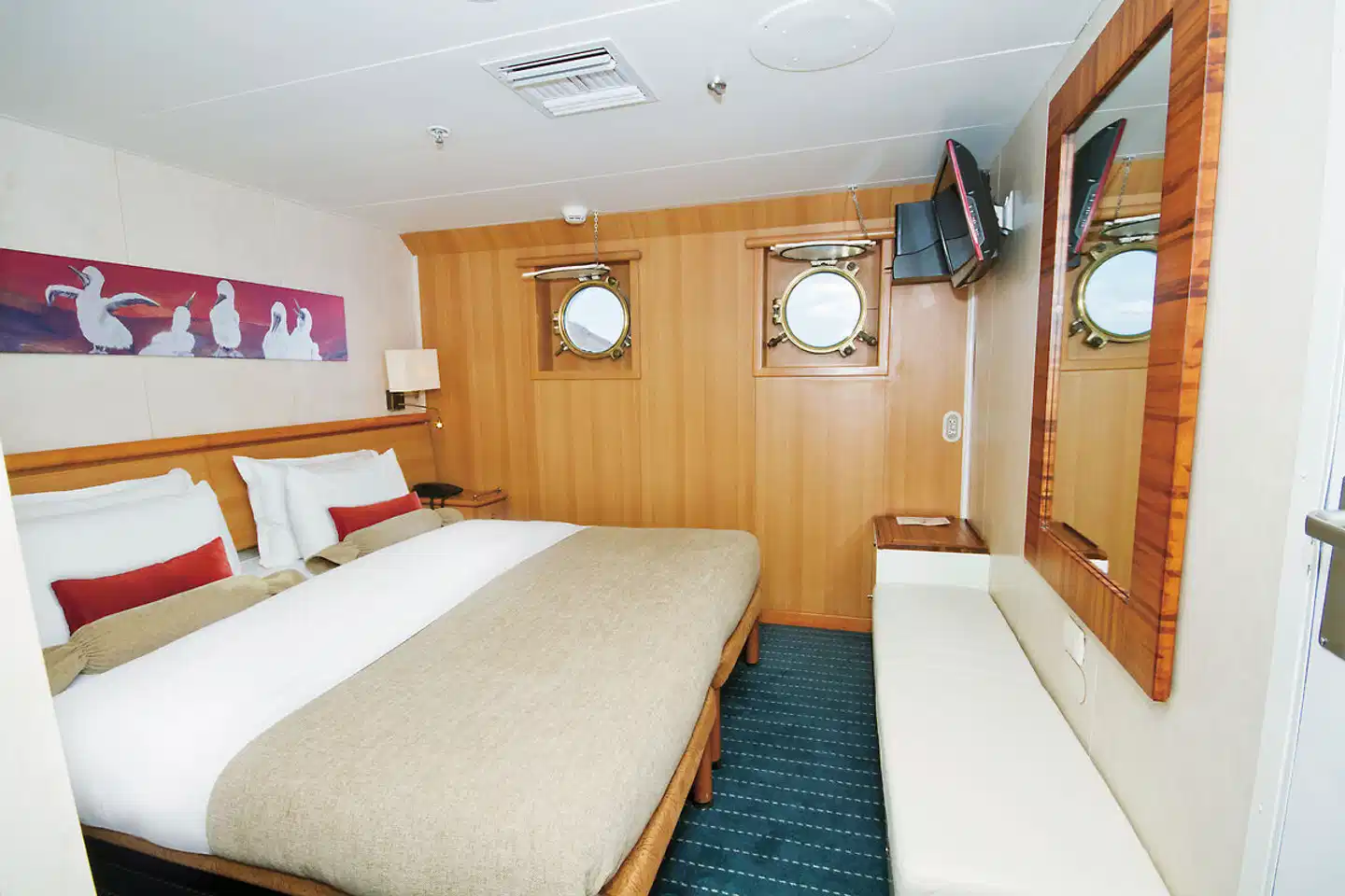 Kreuzfahrt durch das letzte Paradies - M/V Galápagos Legend (5 Tage/4 Nächte) Wohnbeispiel