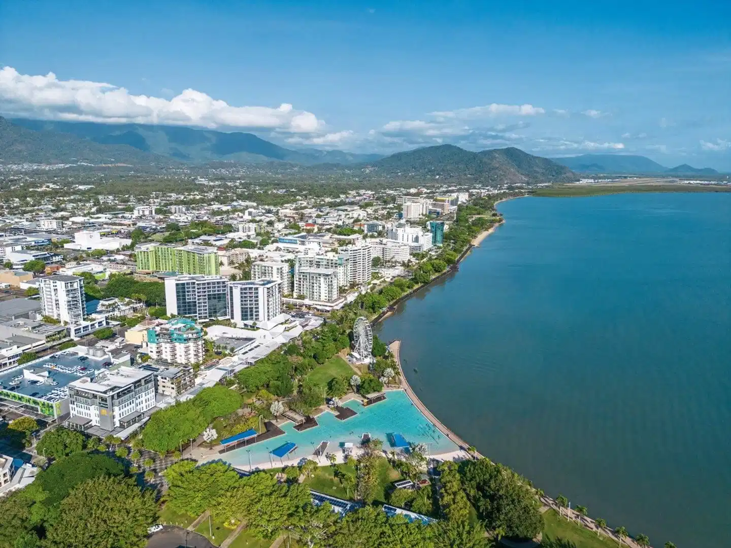 Reef & Rainforest Landschaft