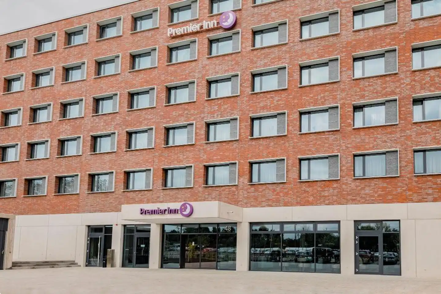 Premier Inn Karlsruhe City Am Wasserturm Aussenansicht