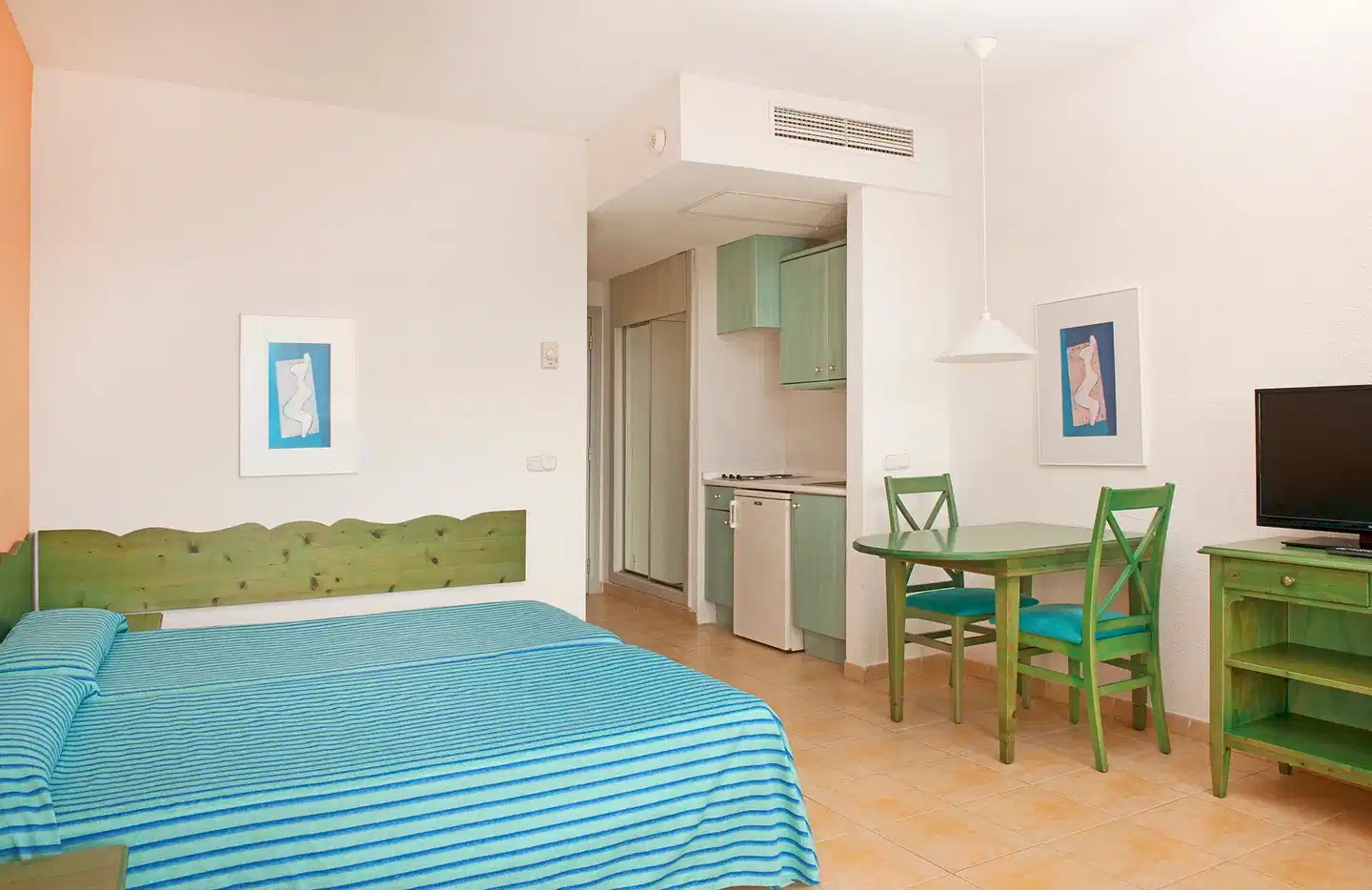 Iberostar Waves Ciudad Blanca Wohnbeispiel