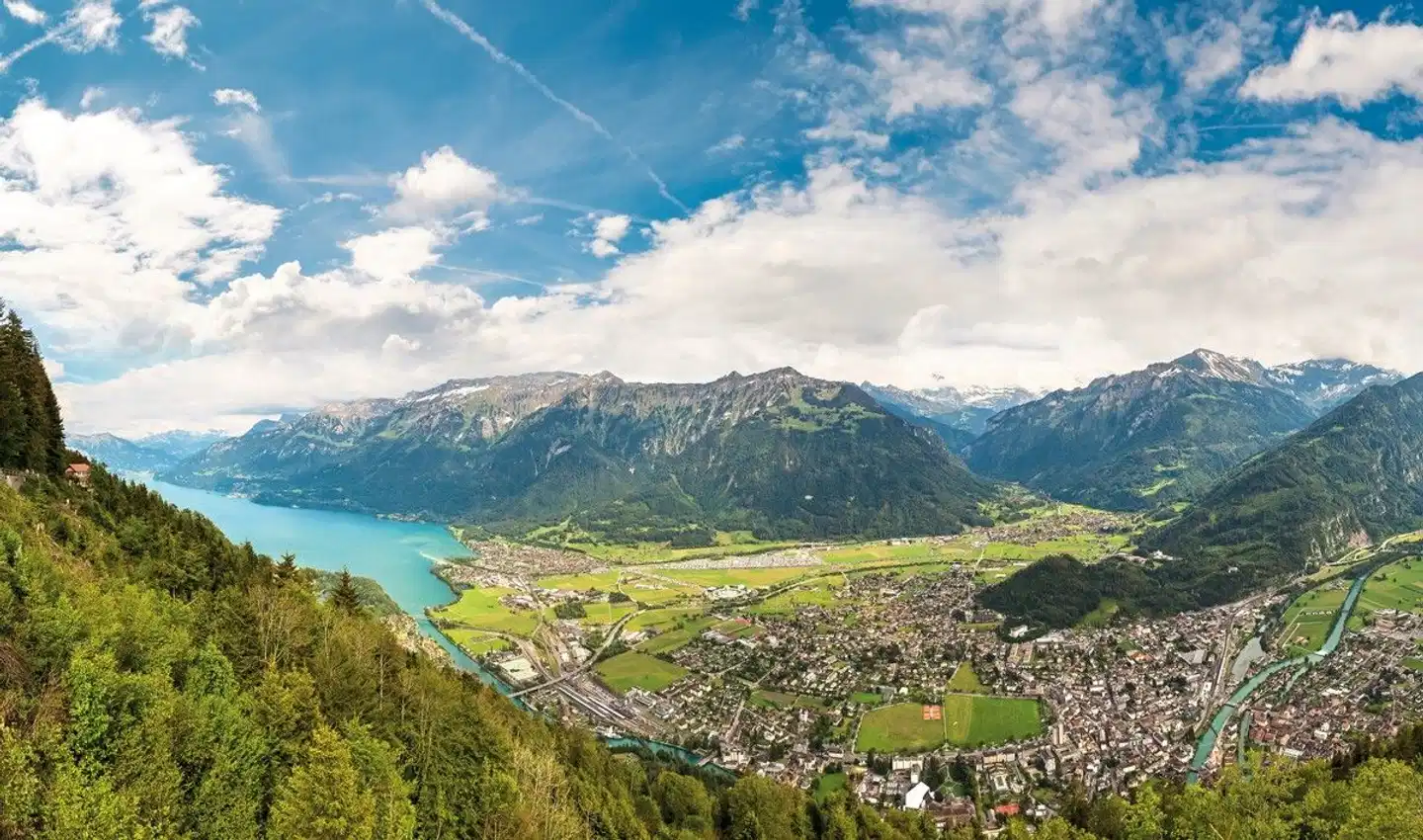 GoldenPass Express von Montreux nach Luzern Landschaft