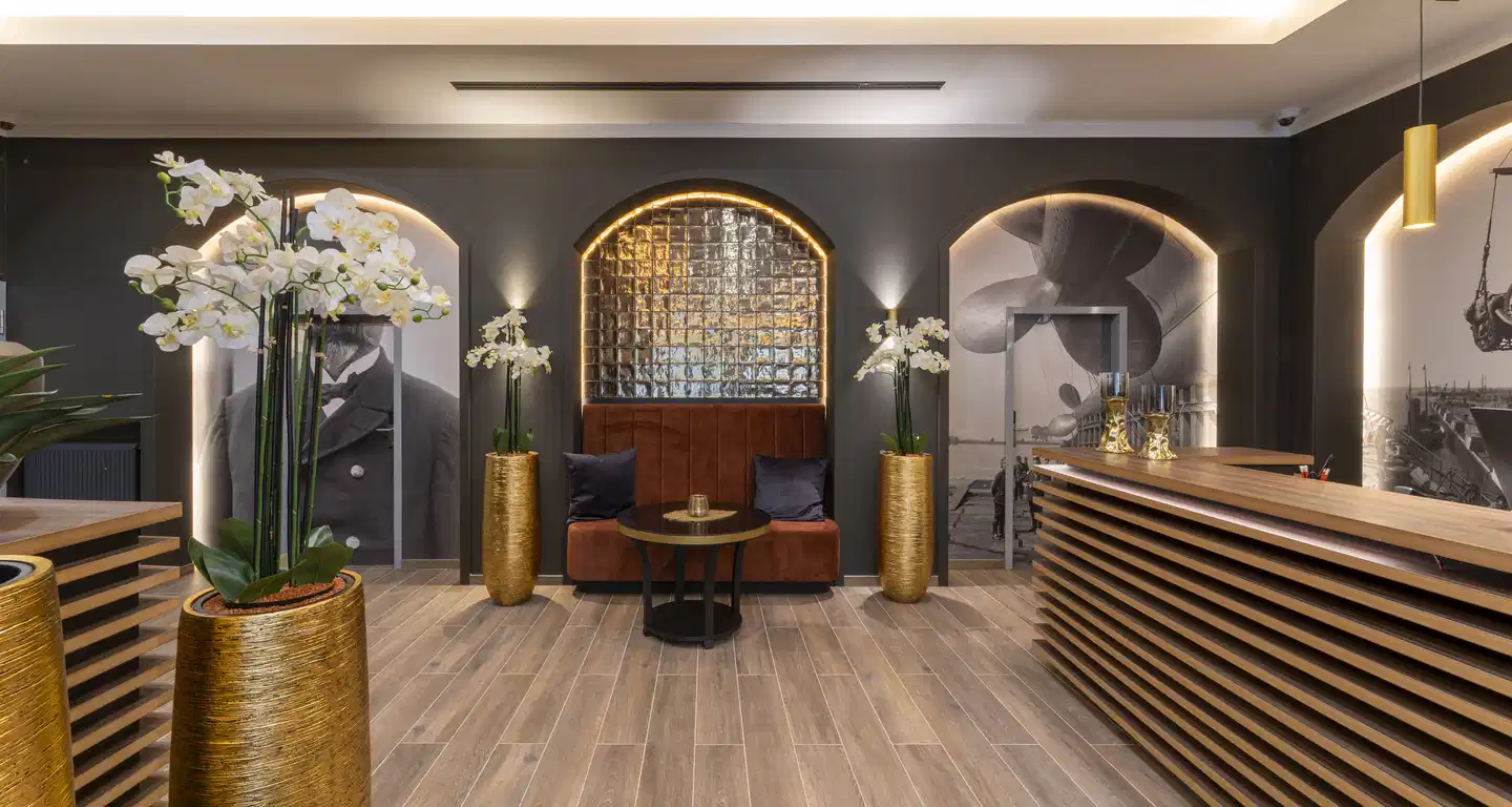 PLAZA Premium Columbus Bremen Lobby
