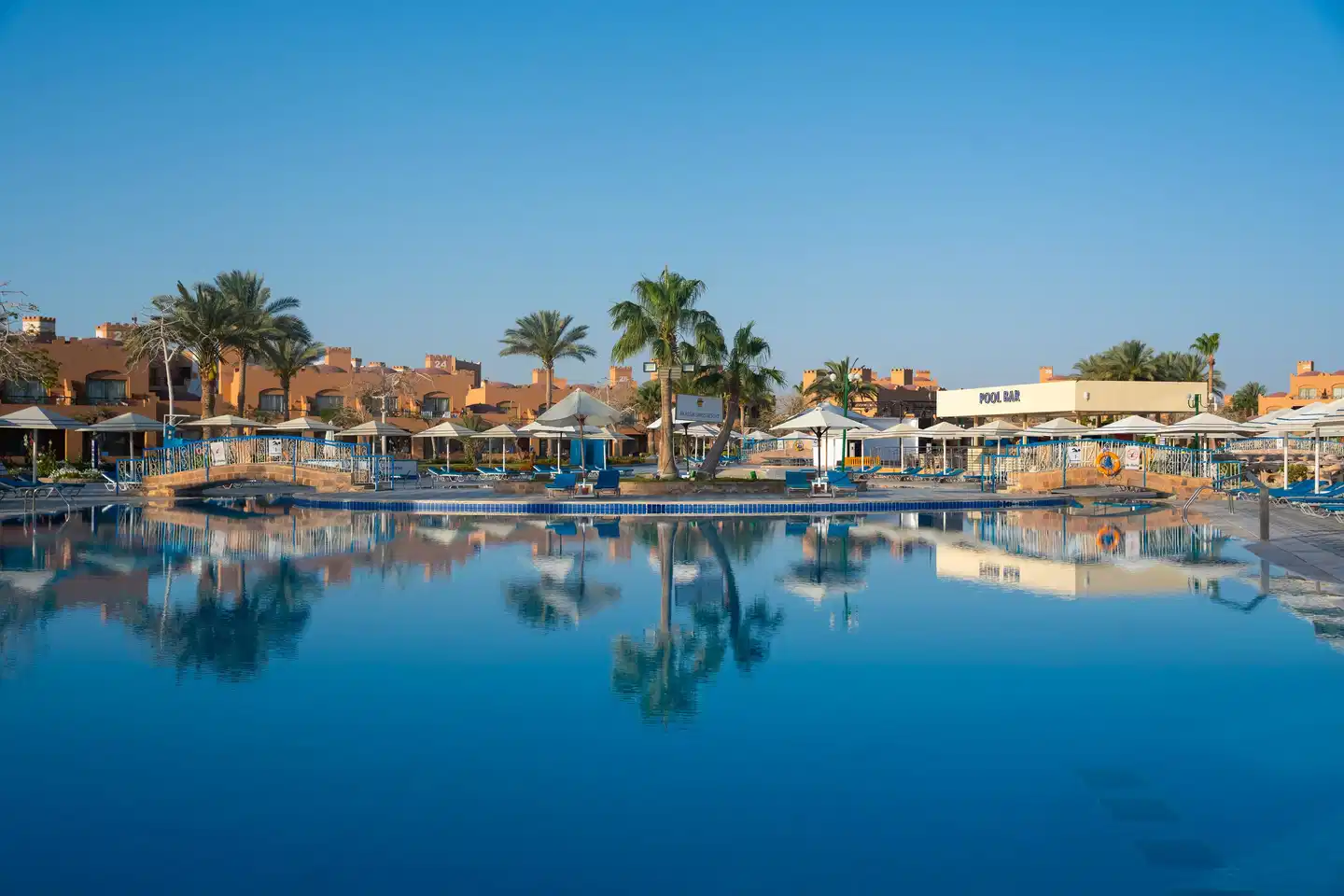 Akassia Swiss Resort Pool