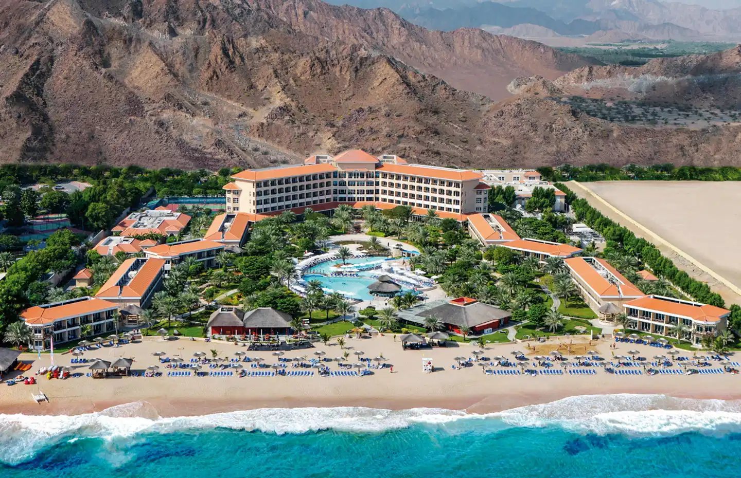 Fujairah Rotana Resort & Spa Al Aqah Beach Aussenansicht