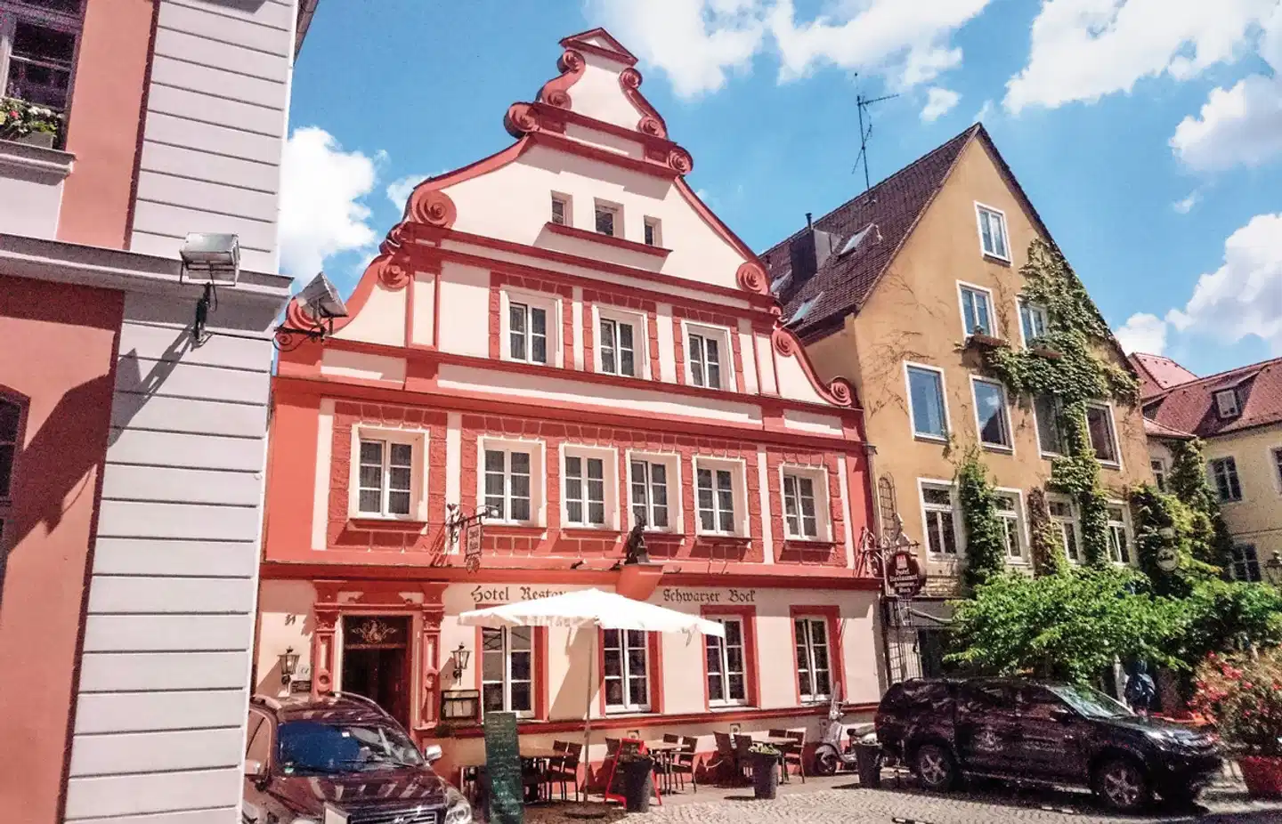 Boutique Hotel & Wirtshaus Schwarzer Bock Aussenansicht