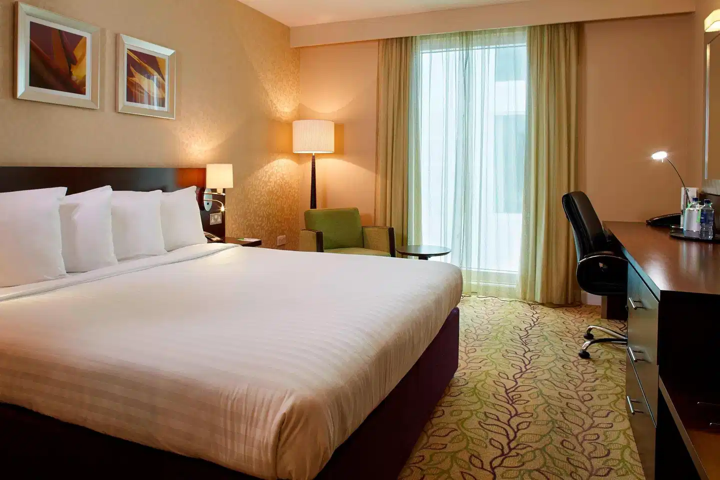 Courtyard by Marriott London Gatwick Airport Wohnbeispiel
