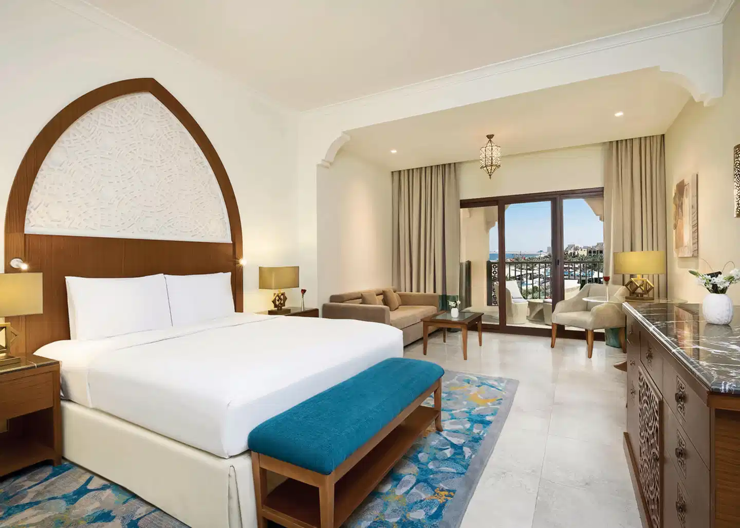 DoubleTree by Hilton Resort & Spa Marjan Island Wohnbeispiel