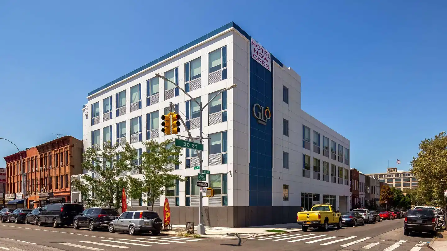 GLo Best Western Brooklyn NYC Aussenansicht
