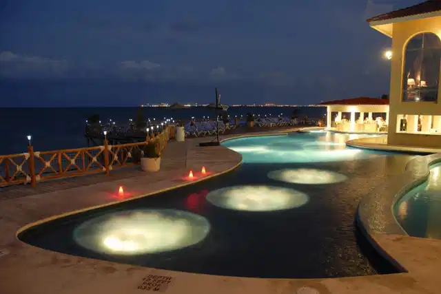 All Ritmo Cancun Resort & Waterpark Pool