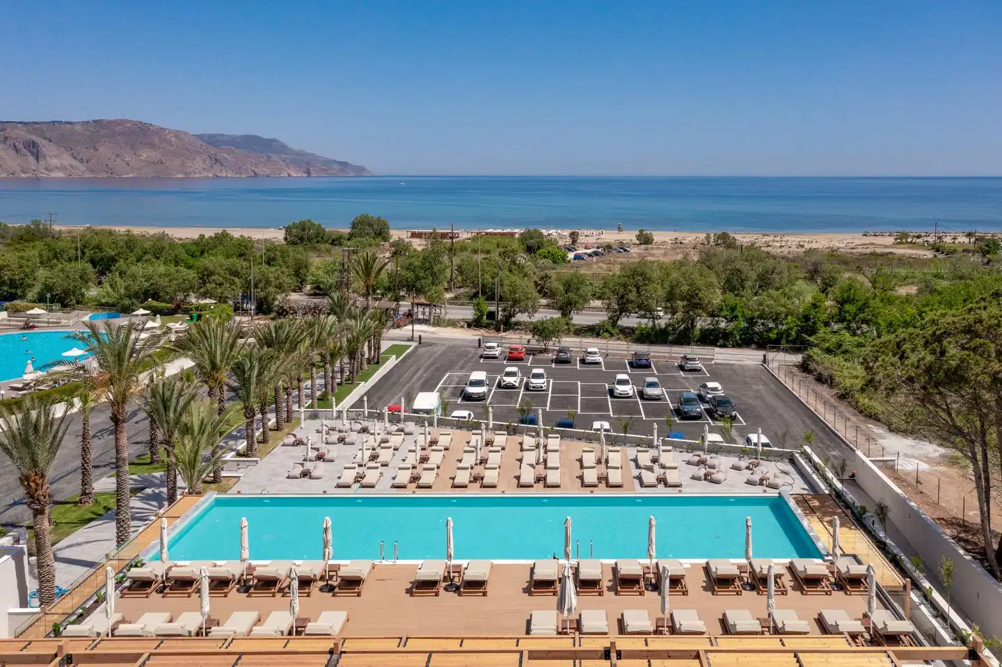 Georgioupolis Suites Pool