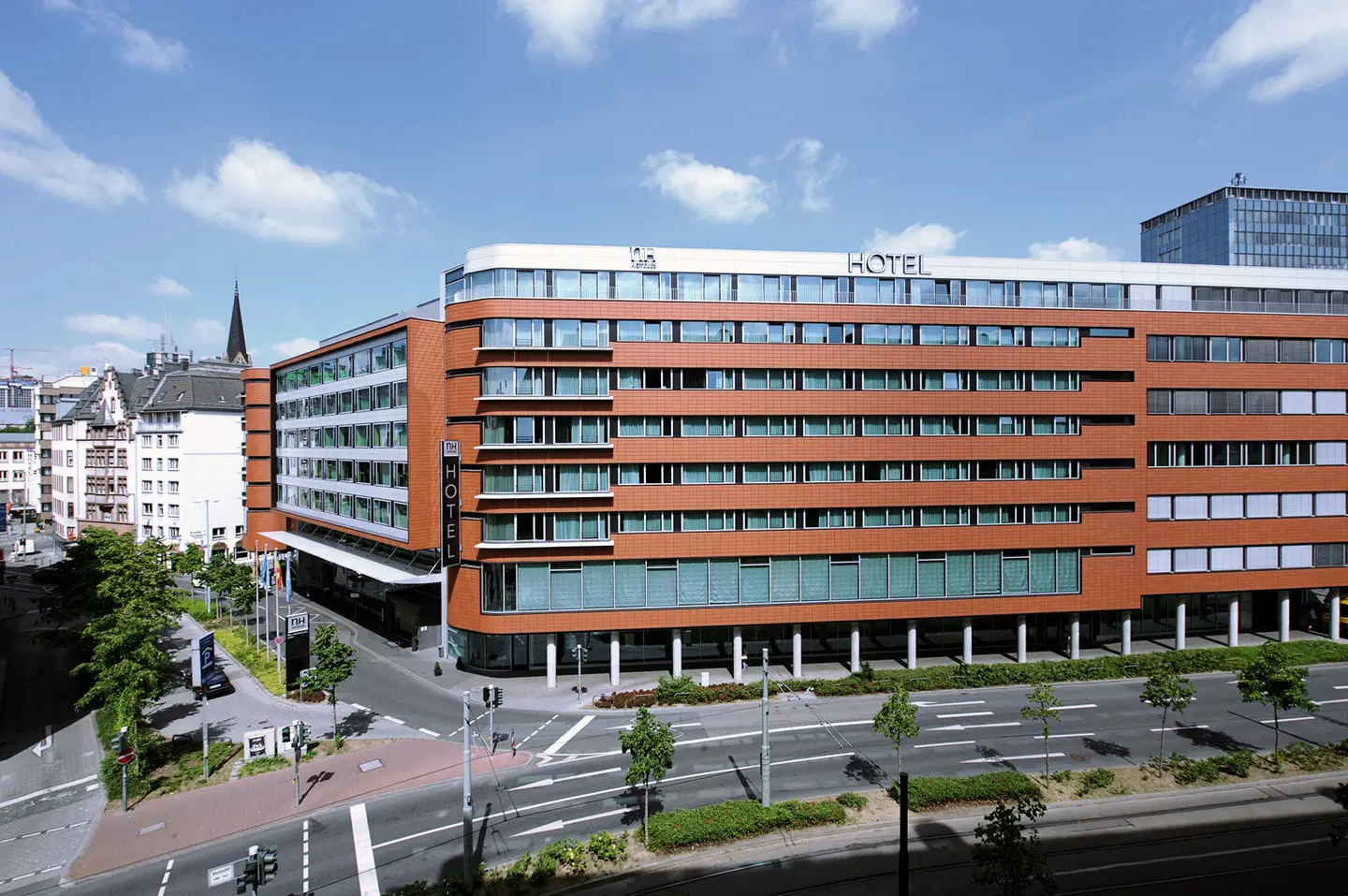 Avani Frankfurt City Hotel Aussenansicht