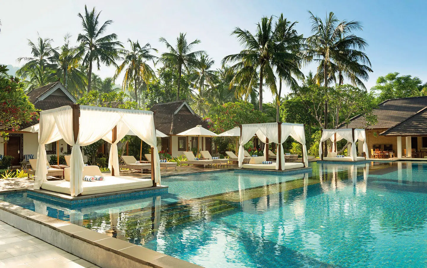 Holiday Resort Lombok Pool