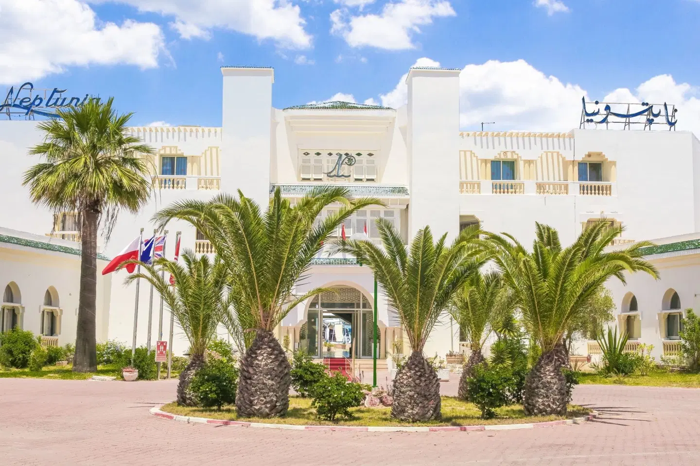 Neptunia Beach Aussenansicht