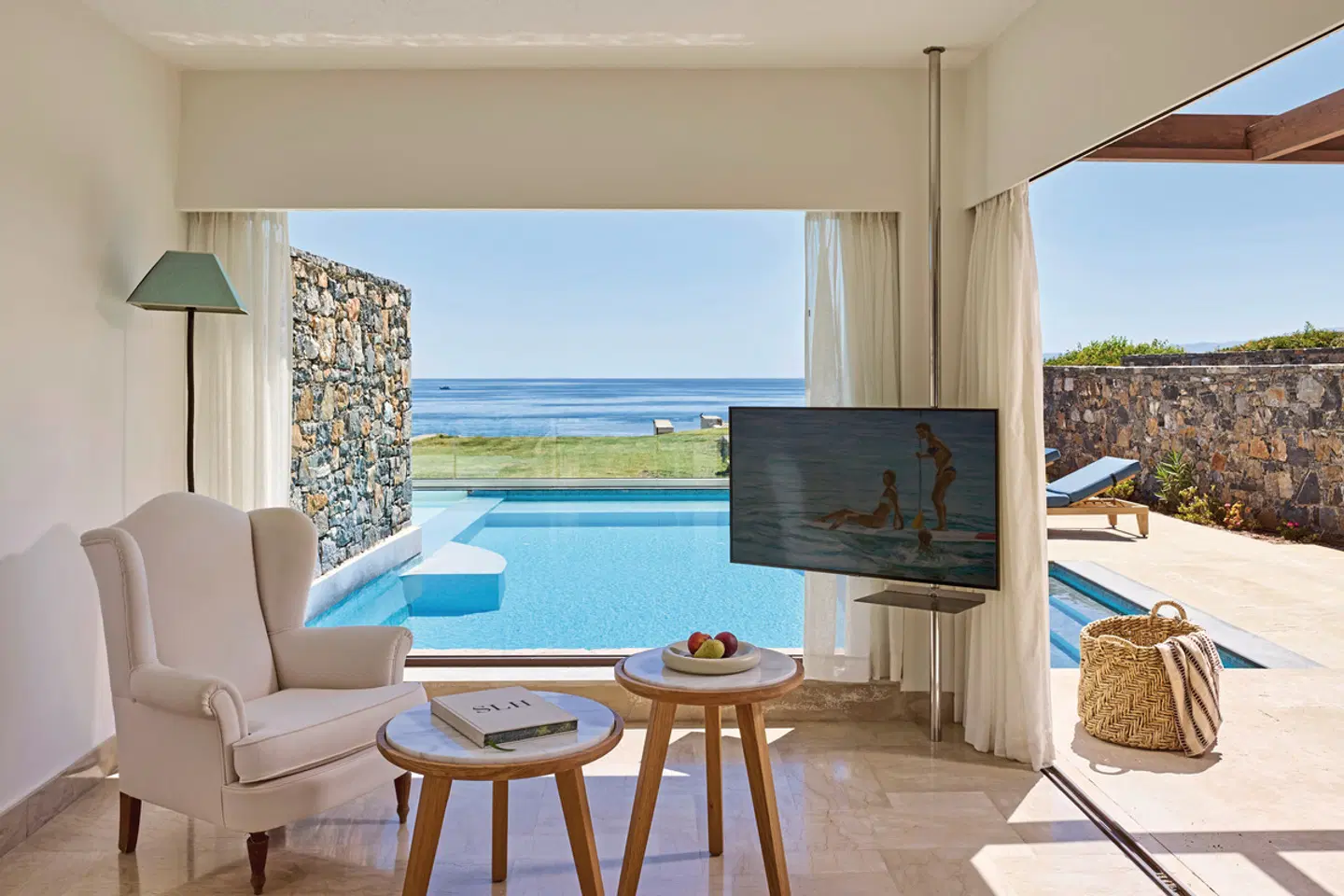 St. Nicolas Bay Resort Hotel & Villas Wohnbeispiel