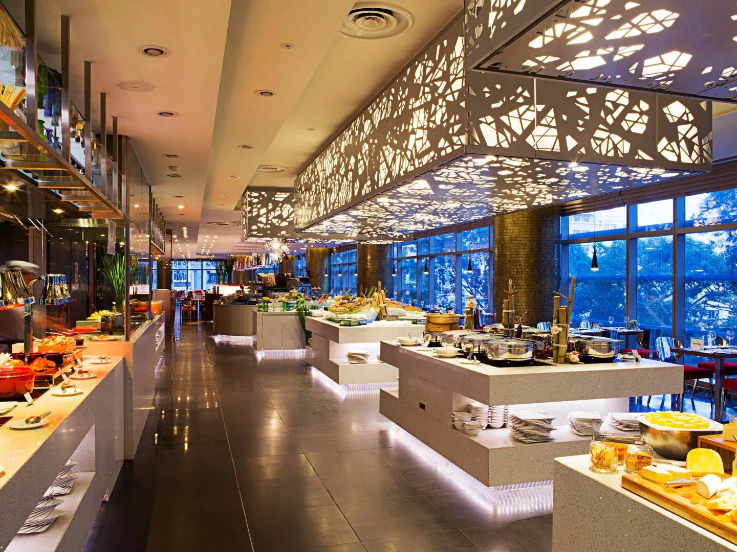 Pullman Saigon Centre Lobby