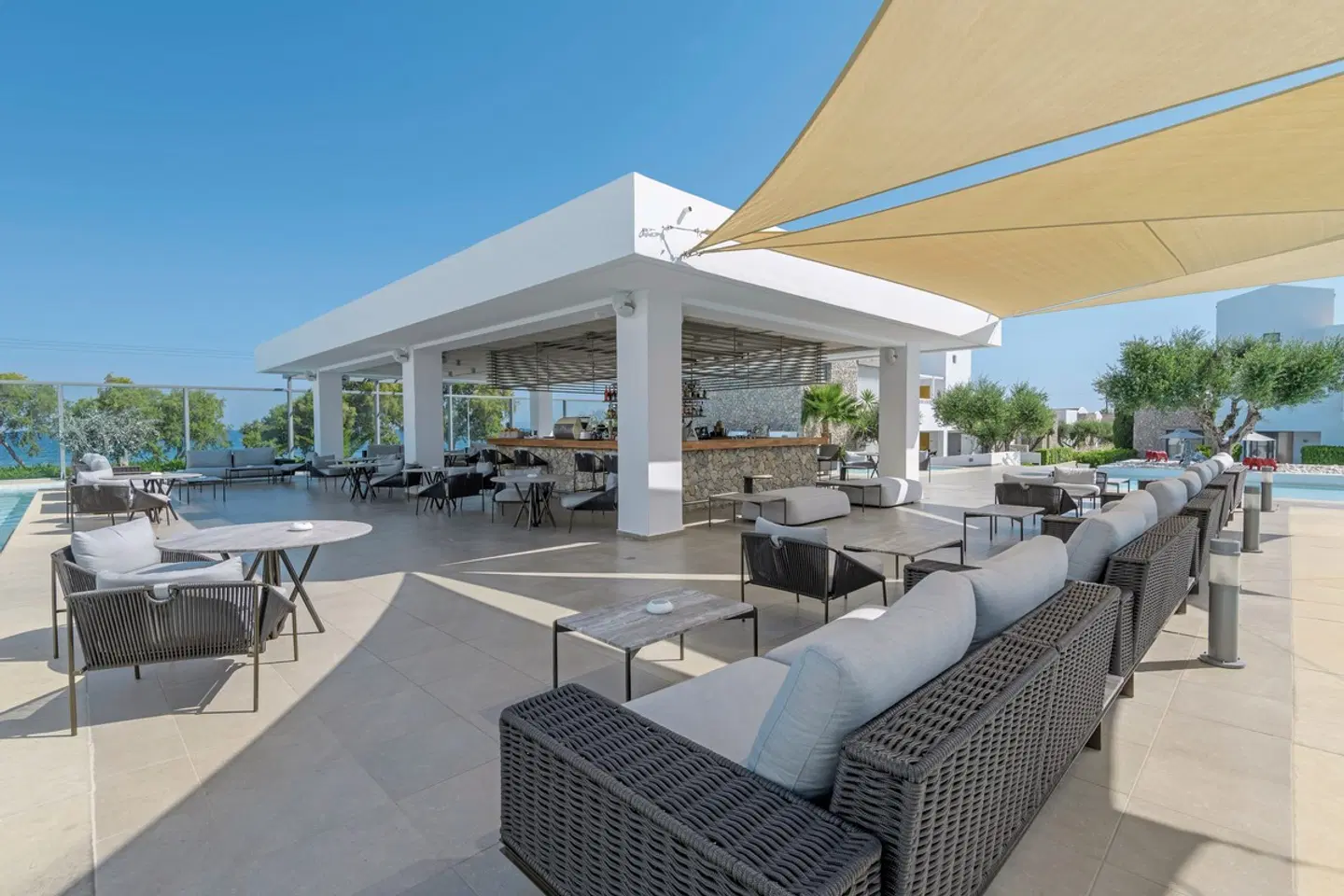 Diamond Deluxe Hotel & Spa TERRACE