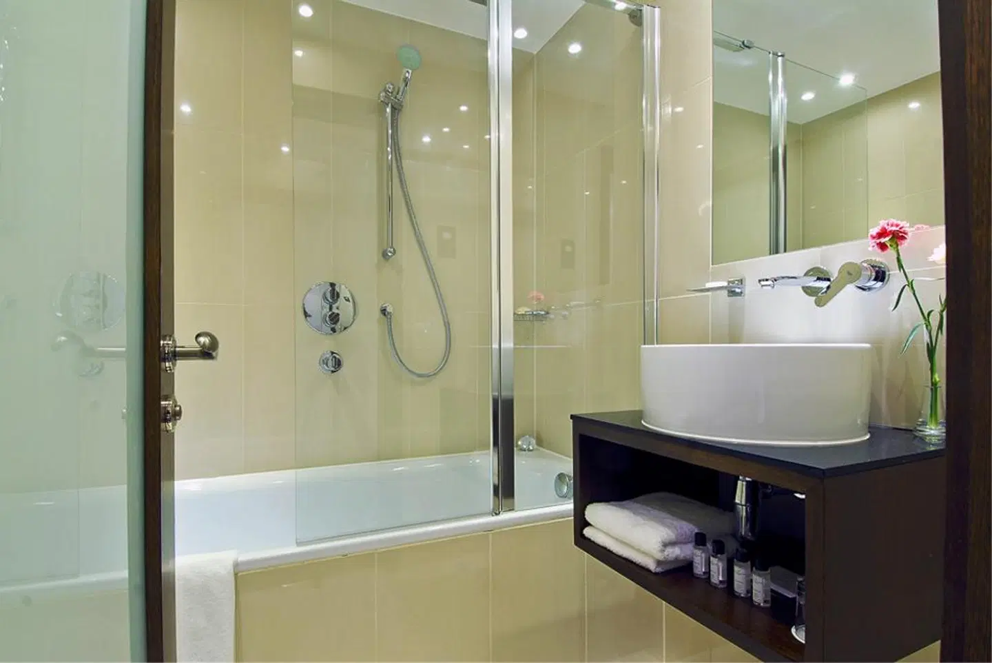 Park Grand London Kensington Badezimmer