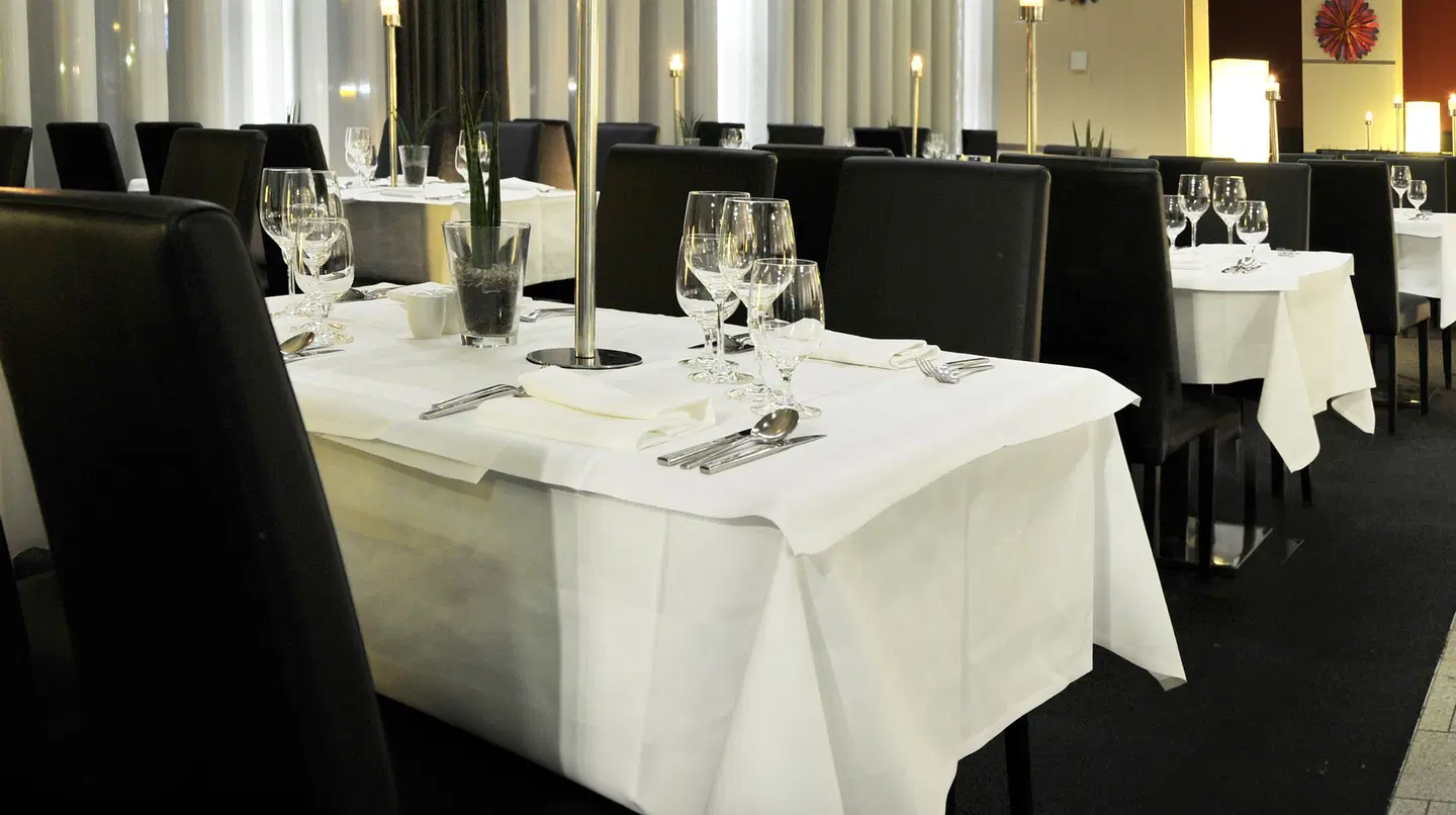 Pannonia Tower Hotel Restaurant