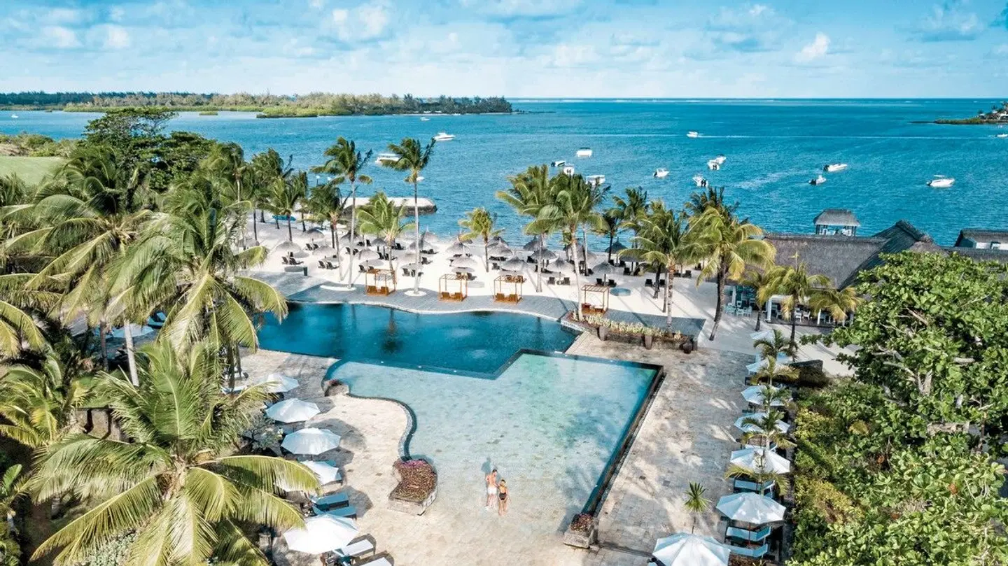 The Bay Club at Anahita Pool